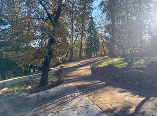 940 Pine Hill Rd, Colfax, CA 95713