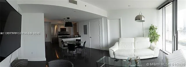 92 SW 3rd St #1802 — Photo 5