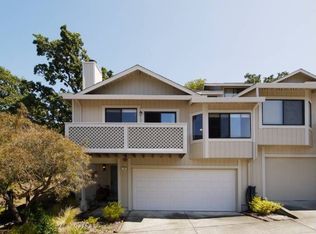 10 Cricklewood Dr, Novato, CA