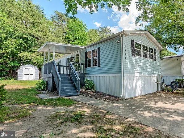8021 Fair Breeze Dr, Severn, MD 21144