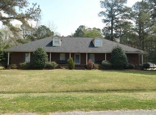 869 Driftwood Dr, Greenville, NC 27858