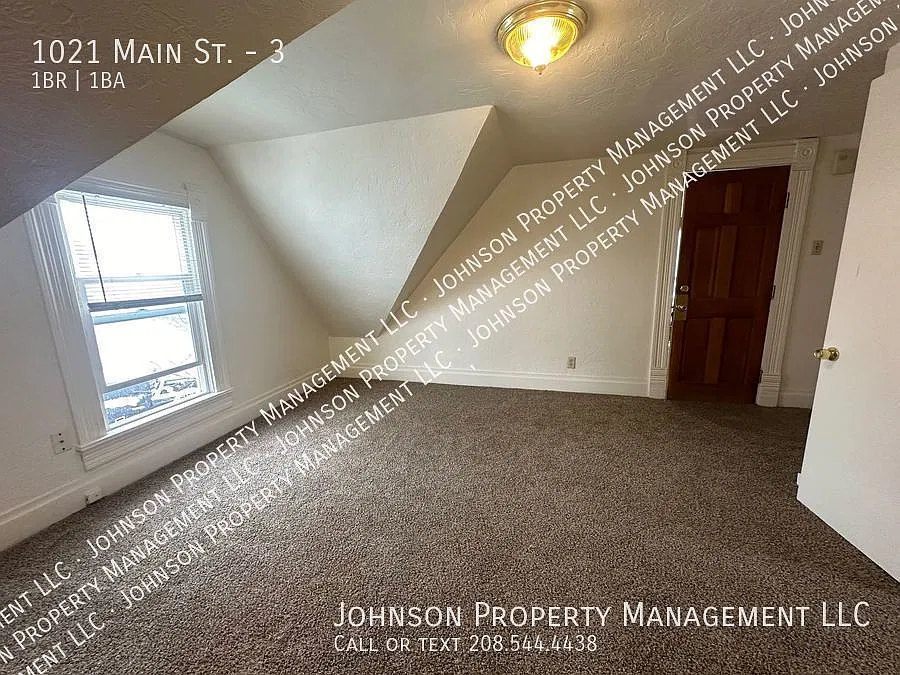 Cute & affordable apartment near downtown Caldwell! — Photo 4