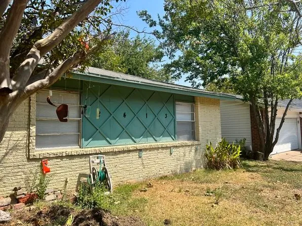 2413 Greenway St, Arlington, TX 76010