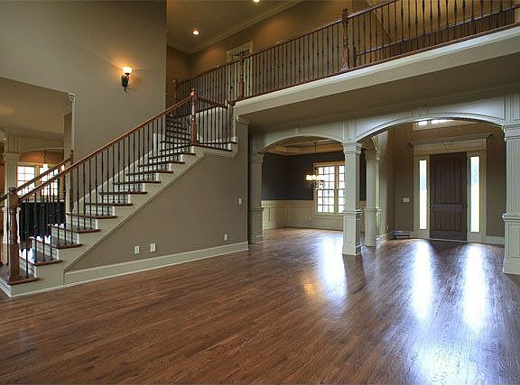 3rd image of 2216 Grey Cliff Dr