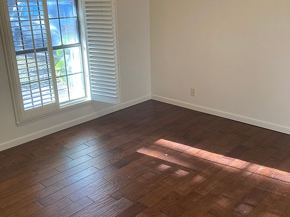 5th image of 2202 10th St