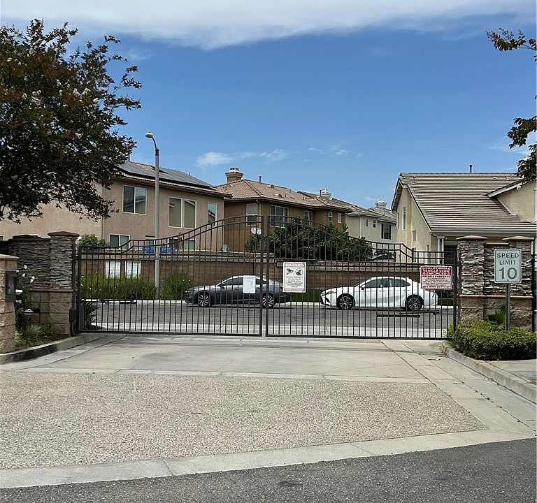 1st image of 2926 Spruce Ct
