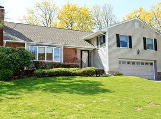 49 Browning Dr, Ossining, NY 10562