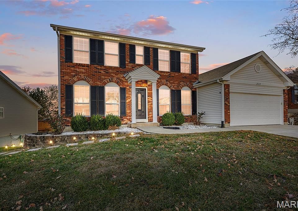 1st image of 2147 Riding Spur Dr