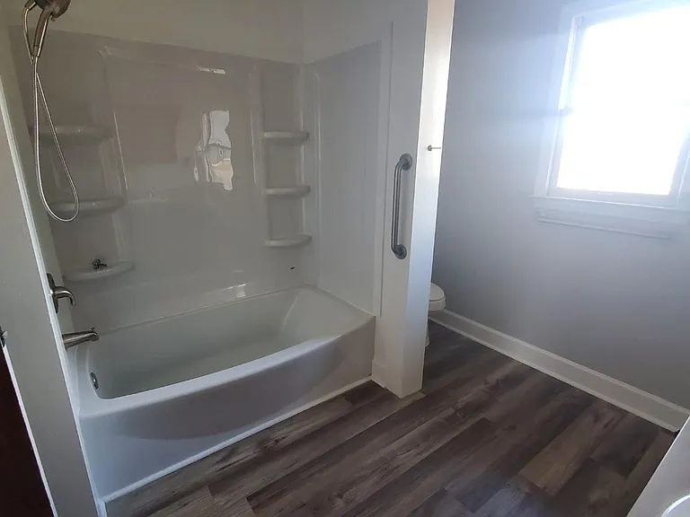 630 Anna Dr — Photo 7