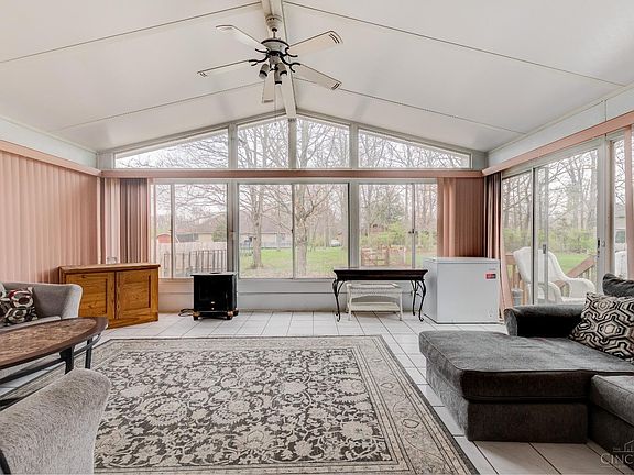 5th image of 7242 Elkwood Dr