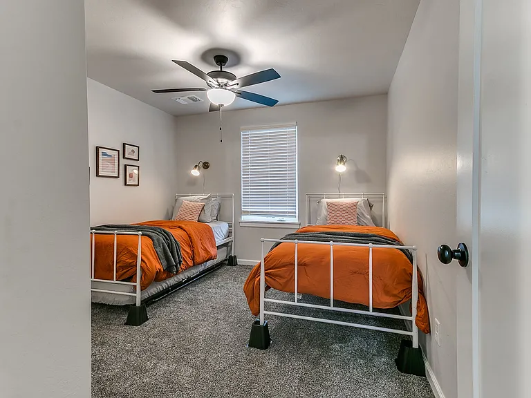 13243 Sawtooth Oak Rd — Photo 25