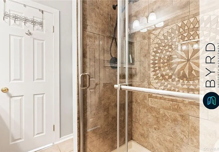 206 Water Pointe Ct — Photo 25
