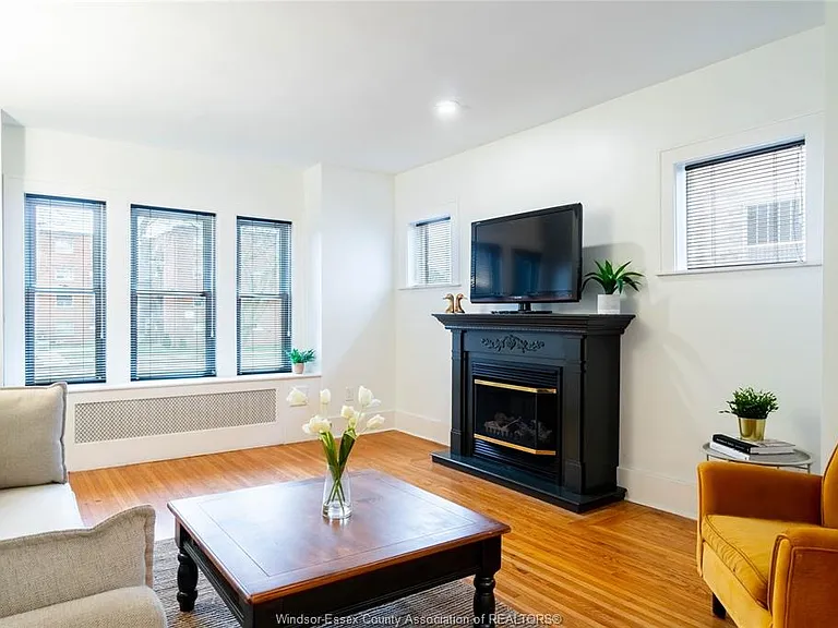 269 Randolph Pl #1 — Photo 4