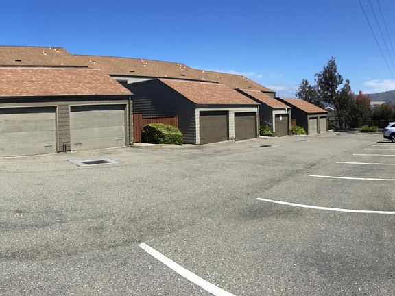 3rd image of 25 Hyde Ct APT 2