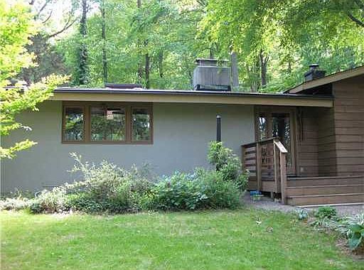 2nd image of 24 Dogwood Ln