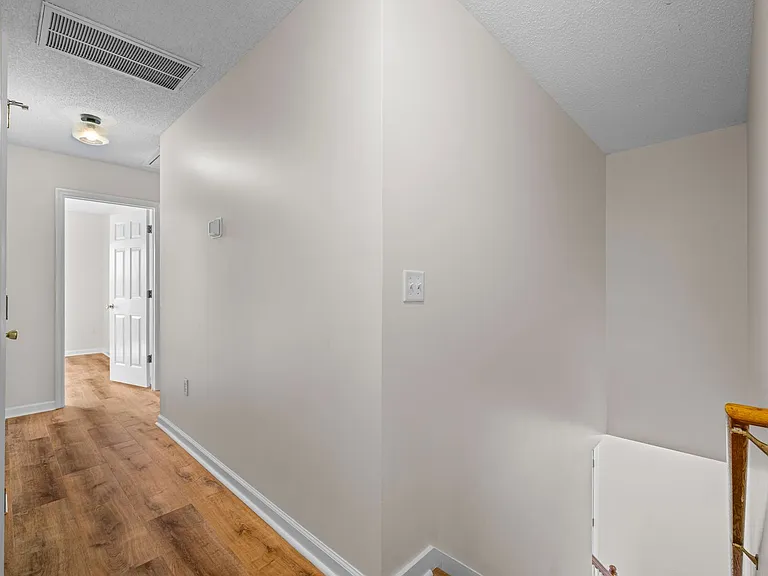 217 Derby Downs Dr — Photo 19