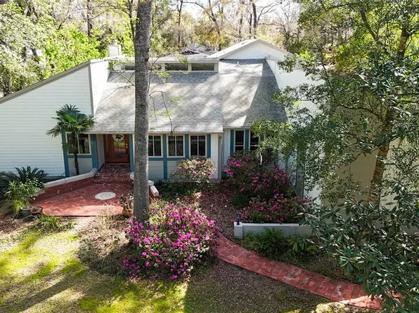 3631 NW 23rd Pl, Gainesville, FL 32605
