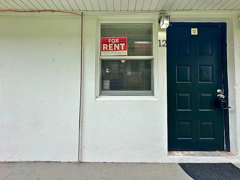 918 S Federal Hwy #12 — Photo 9
