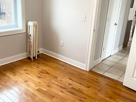 2nd image of 401 53rd St APT 21