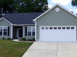 1465 Hammett Rd, Johnson City, TN 37615