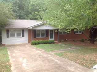 1307 N Lakewood Dr, Shelby, NC 28150