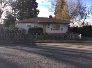 812 Hamilton St, Medford, OR