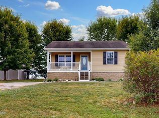 410 W 1st St, Perryville, KY 40468