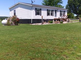 19 Wildman Rd, Golconda, IL 62938