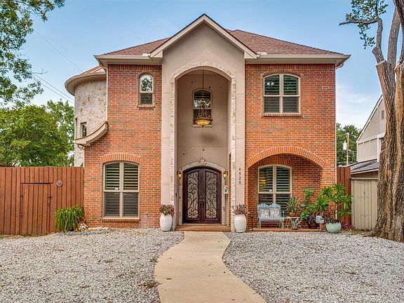 3rd image of 4528 Mockingbird Ln