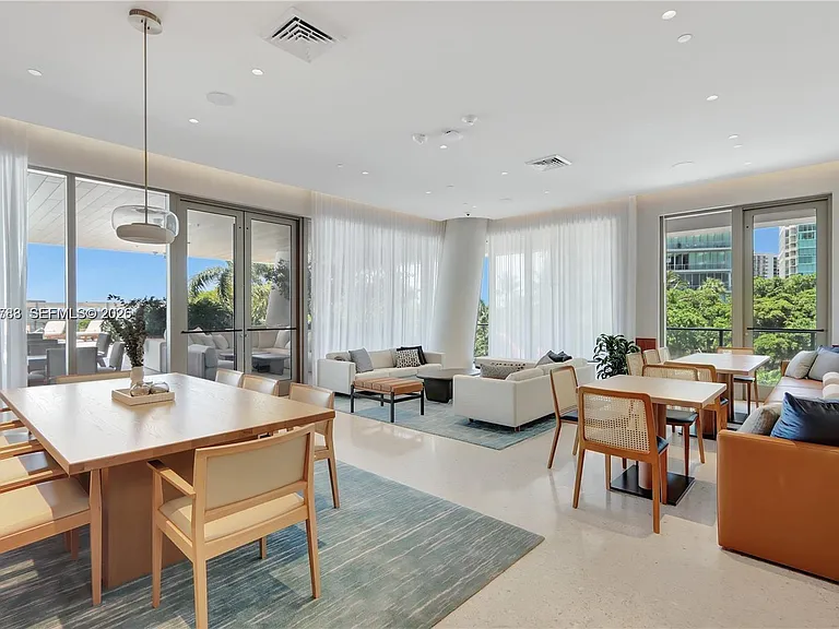 2655 S Bayshore Dr #403 — Photo 45