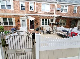 7511 168th St, Fresh Meadows, NY
