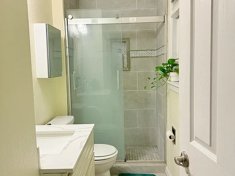 42571 Fontainebleau Park Ln — Photo 29