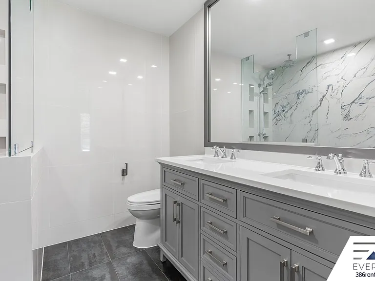 12 Walt Pl — Photo 24