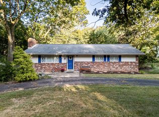 623 Westland Dr, Gibsonia, PA