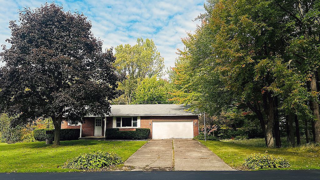 3850 Feidler Dr Erie PA 16506 Zillow