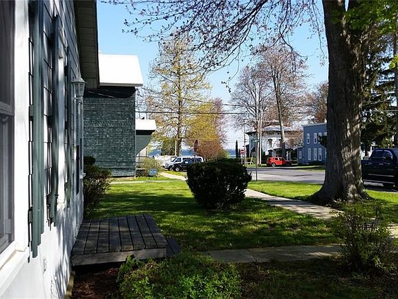 3rd image of 167 Esselstyne St