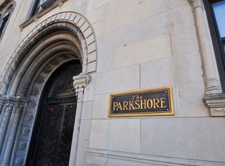 1765 E 55th St APT H3, Chicago, IL 60615