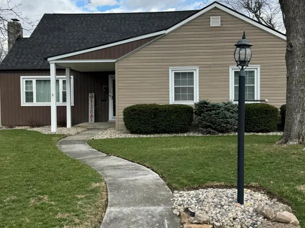 618 N Cherry St, Kenton, OH 43326