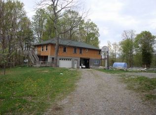 123 Main St, Hinton, WV 25951