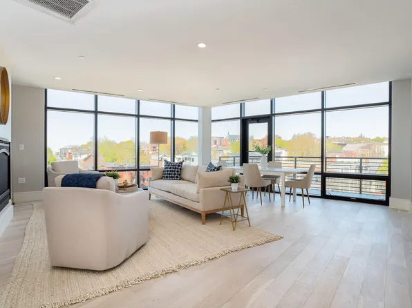 387 Commercial Street #709, Portland, ME 04101