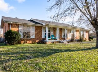3908 Hydesdale Ln, Nashville, TN 37218