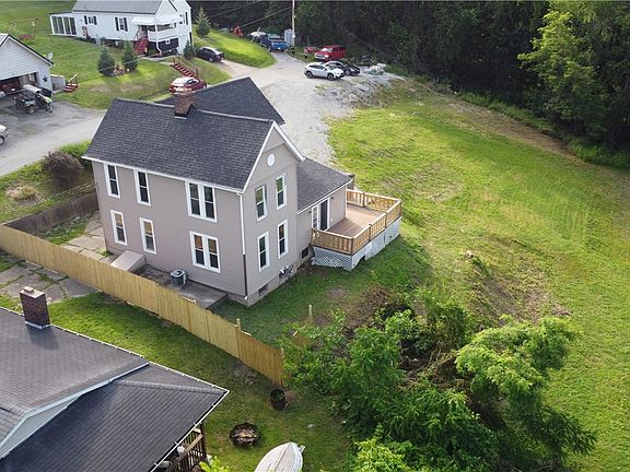 4th image of 42 Kennedy Rd