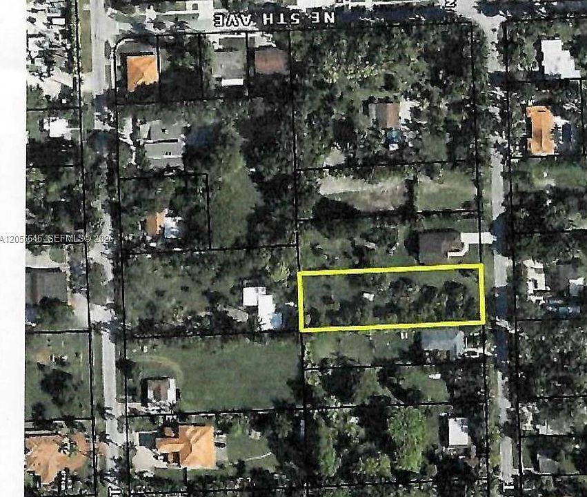 1st image of 4 Avenue #152