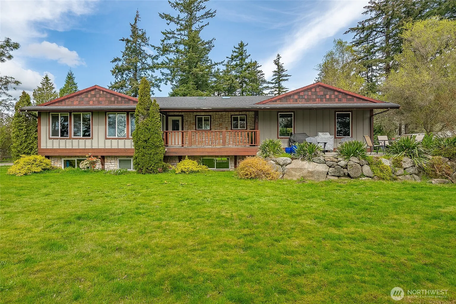 164 E Wiser Lake Road photo 1