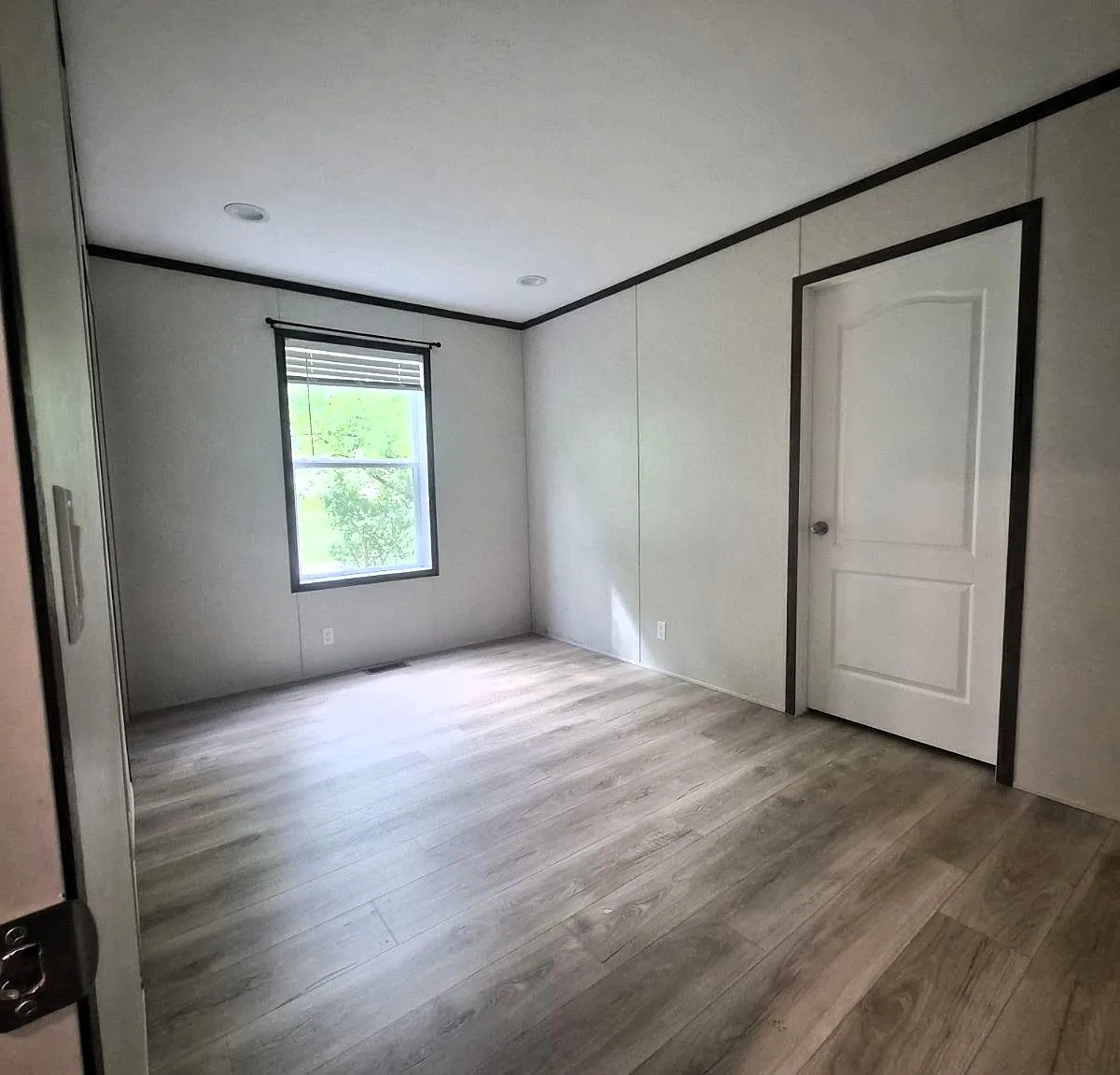 2 bed, $849 — Photo 3