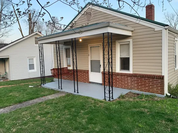 110 Wolfe Ave, Marion, VA 24354