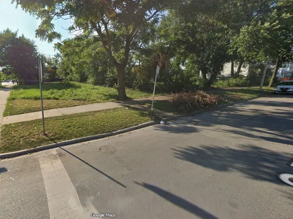 8256 S Emerald Ave, Chicago, IL 60620