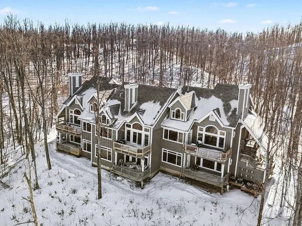 4350 Fazio Dr, Gaylord, MI 49735