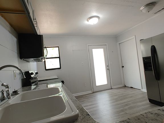 5th image of 106A Rupe St