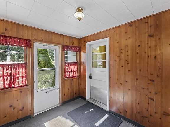 3rd image of N68W29376 Hartling ROAD